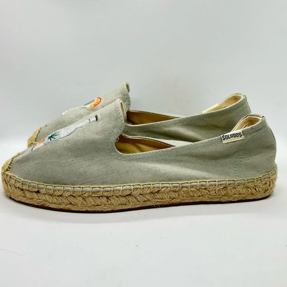 Soludos Gray Espadrilles with Embroidered Cocktail Design Size 8.5